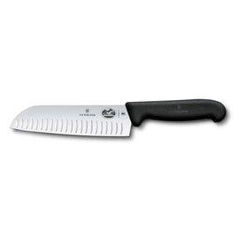 Couteau Santoku, lame granton estampée de 18 cm, manche Fibrox noir 5.2523.17-X2